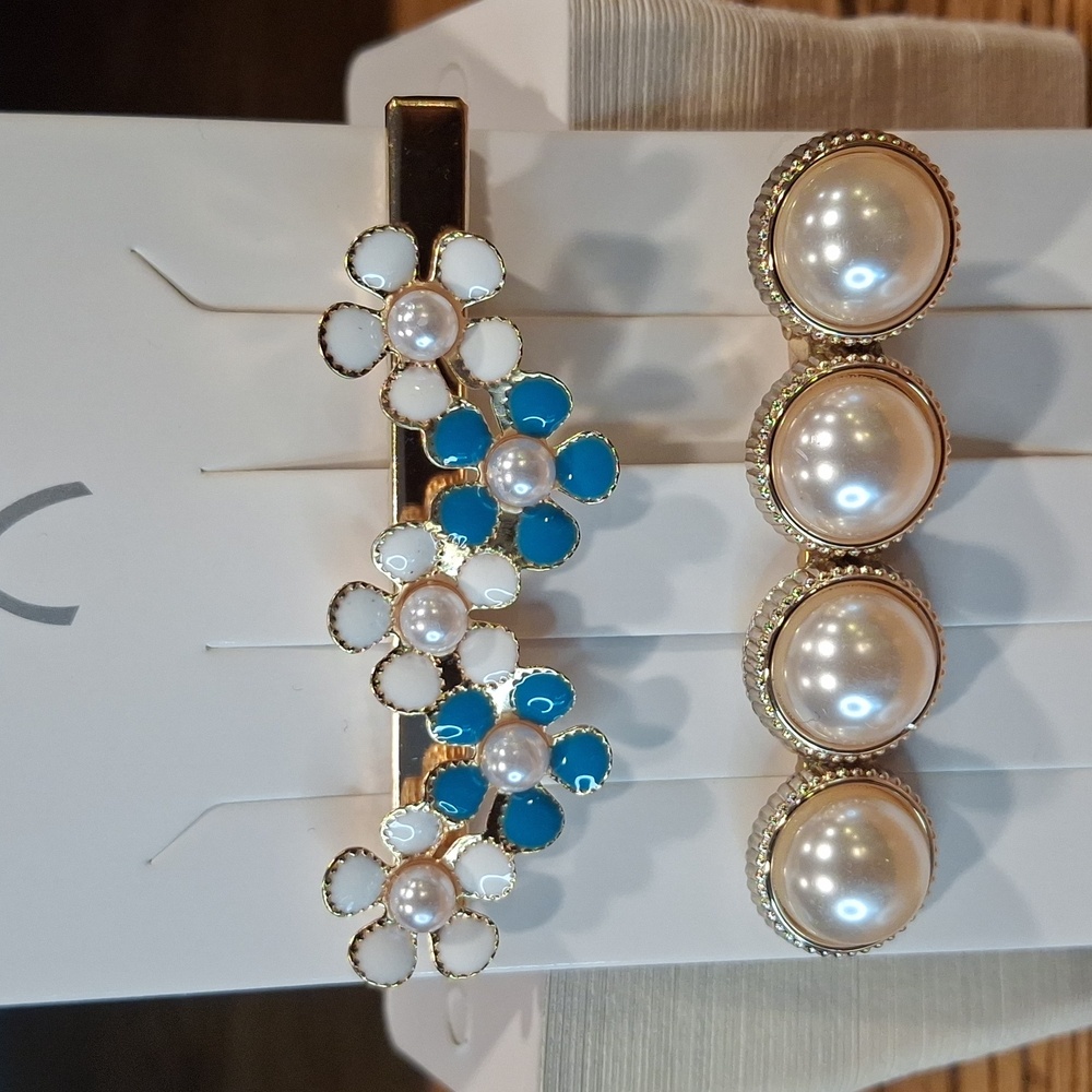Elegant Faux Pearl & Floral Hair Clip Set